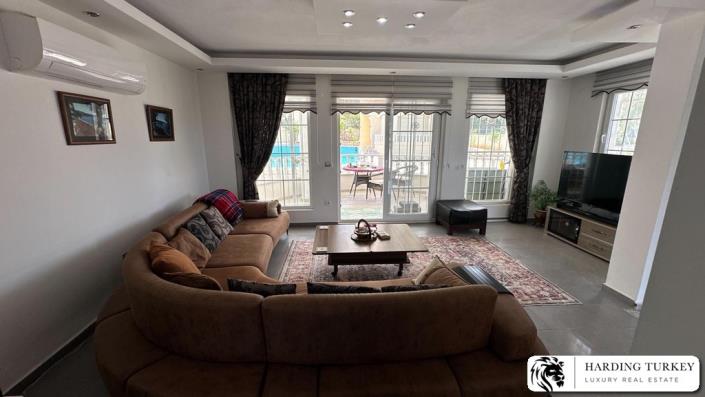 Image No.31-4 Bed Villa / Detached for sale