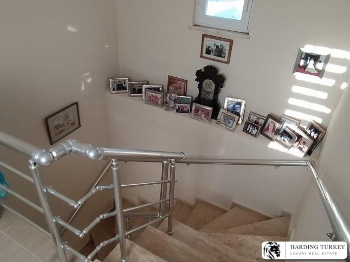 Image No.23-4 Bed Villa / Detached for sale