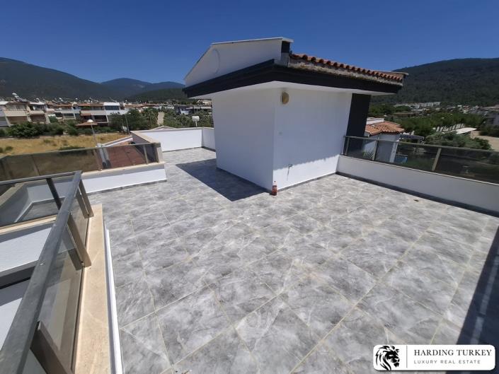 Image No.9-3 Bed Villa / Detached for sale