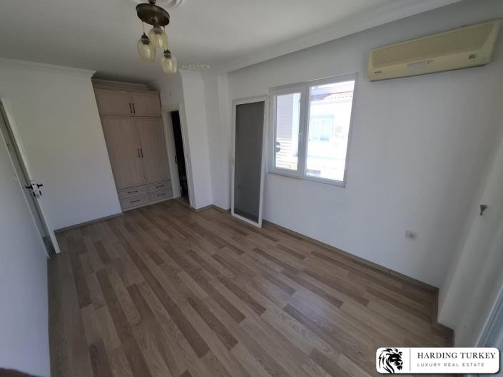 Image No.21-3 Bed Villa / Detached for sale