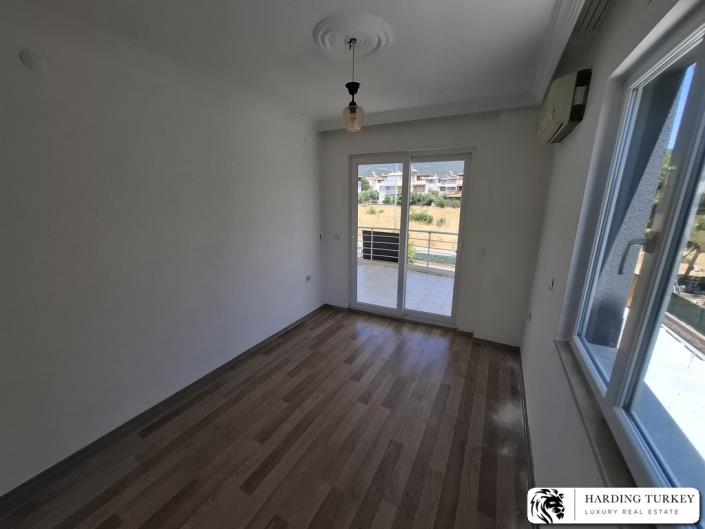 Image No.24-3 Bed Villa / Detached for sale