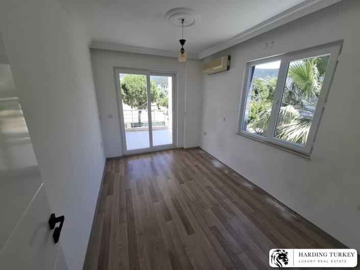 Image No.25-3 Bed Villa / Detached for sale