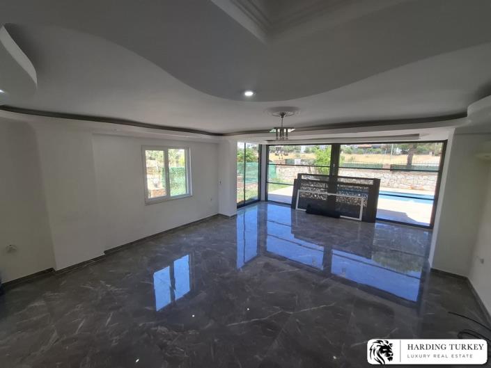 Image No.32-3 Bed Villa / Detached for sale