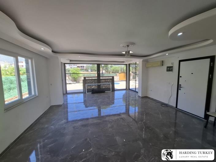 Image No.34-3 Bed Villa / Detached for sale