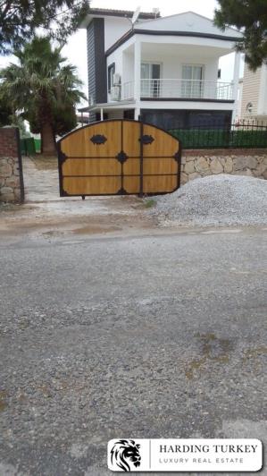 Image No.41-3 Bed Villa / Detached for sale