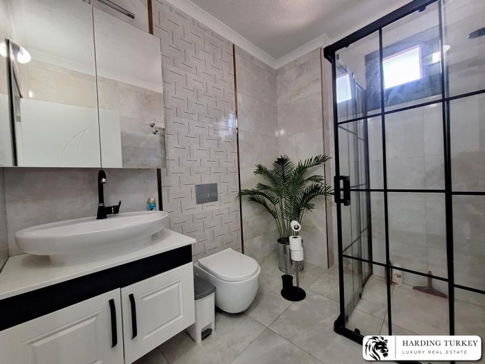 Image No.46-4 Bed Villa / Detached for sale