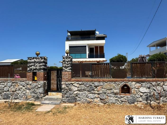 Image No.20-4 Bed Villa / Detached for sale