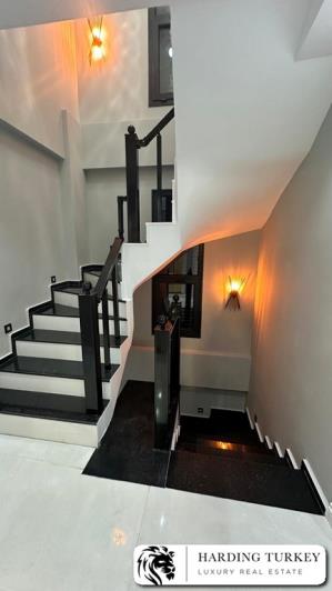 Image No.17-3 Bed Villa / Detached for sale