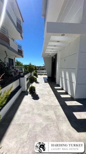 Image No.20-3 Bed Villa / Detached for sale