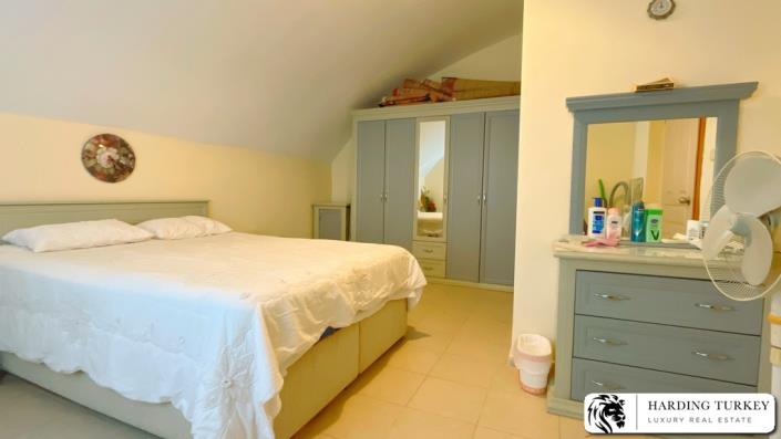 Image No.18-3 Bed Duplex for sale