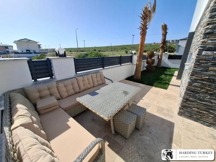 Image No.11-3 Bed Villa / Detached for sale