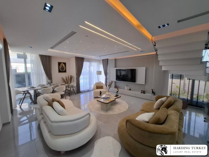 Image No.13-3 Bed Villa / Detached for sale