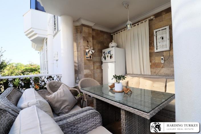Image No.59-4 Bed Semi-Detached for sale