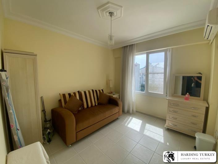 Image No.10-3 Bed Duplex for sale