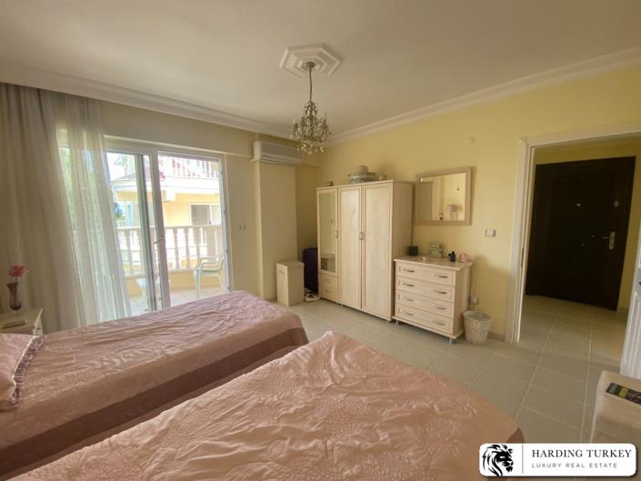 Image No.20-3 Bed Duplex for sale