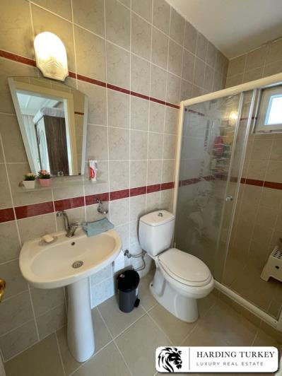 Image No.34-4 Bed Semi-Detached for sale