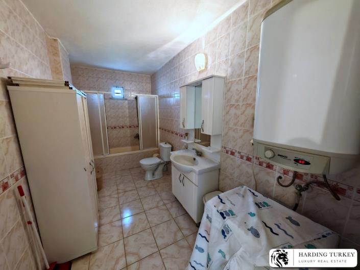 Image No.38-4 Bed Duplex for sale