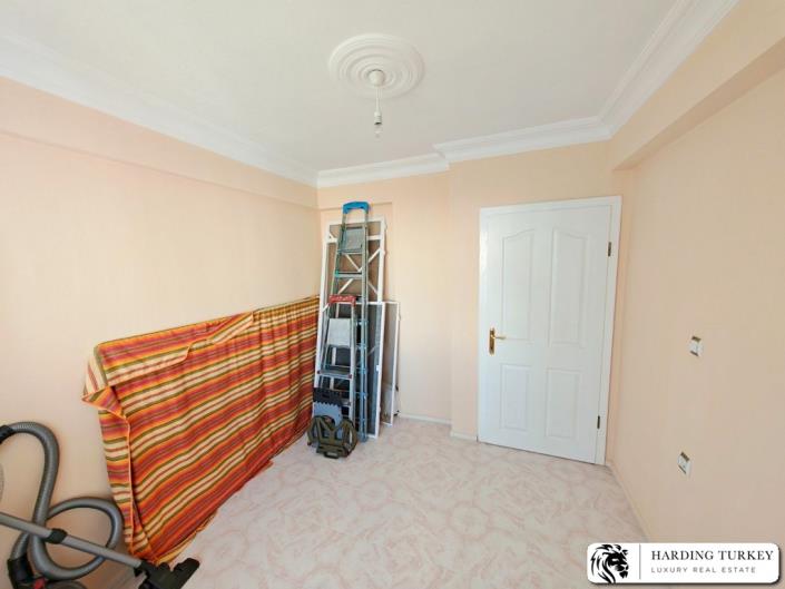 Image No.43-4 Bed Duplex for sale