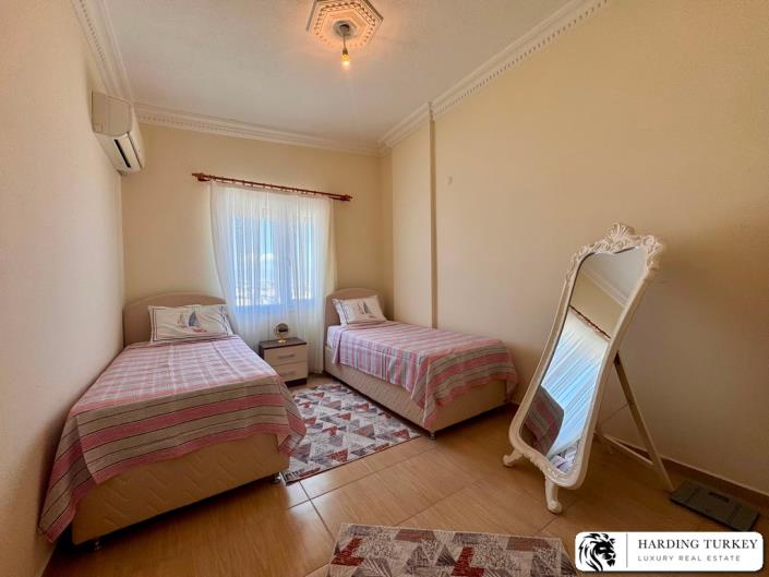 Image No.17-3 Bed Duplex for sale