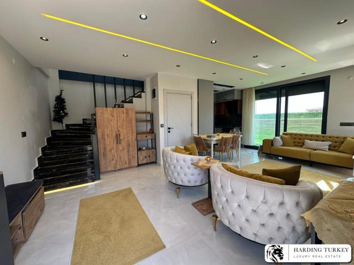 Image No.3-3 Bed Semi-Detached for sale