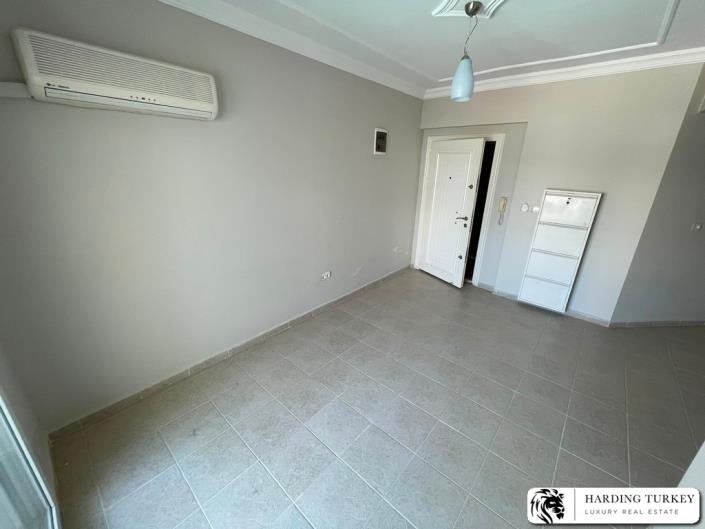 Image No.20-2 Bed Apartment for sale