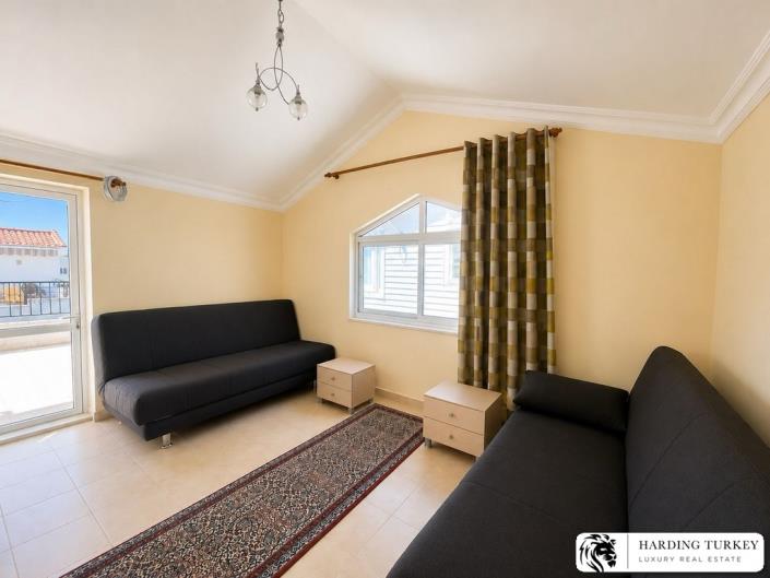 Image No.14-3 Bed Duplex for sale