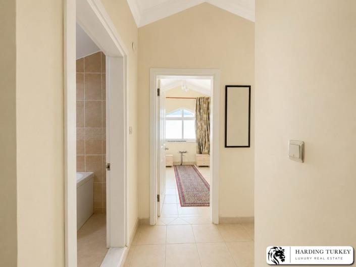 Image No.22-3 Bed Duplex for sale