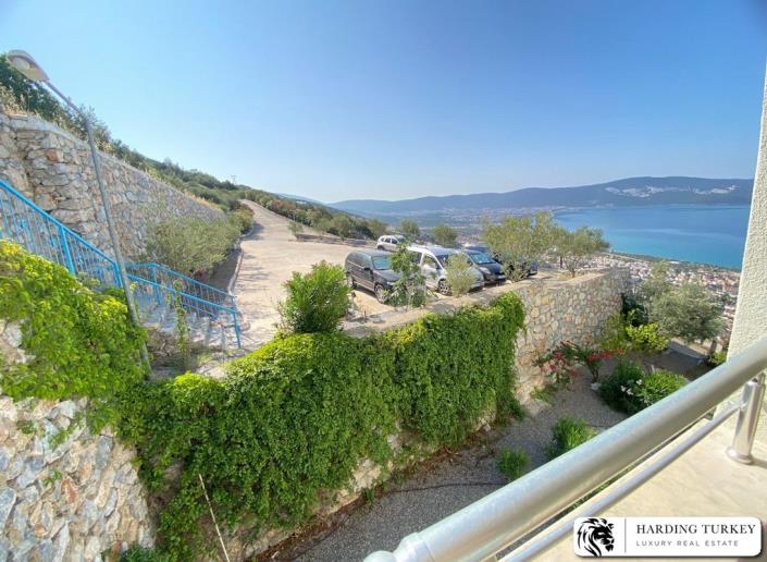 Image No.22-3 Bed Duplex for sale