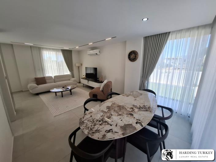 Image No.14-3 Bed Villa / Detached for sale