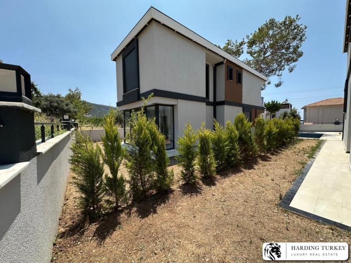 Image No.7-3 Bed Villa / Detached for sale