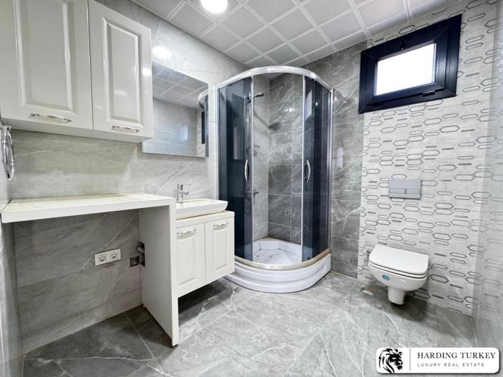 Image No.17-4 Bed Villa / Detached for sale