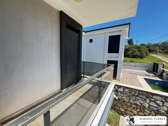 Image No.22-4 Bed Villa / Detached for sale