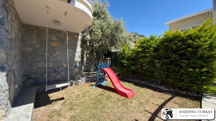 Image No.48-3 Bed Duplex for sale