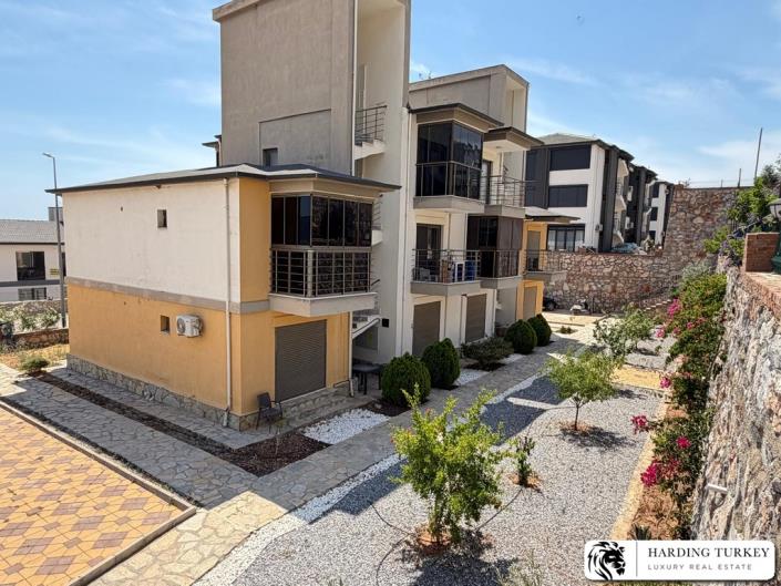 Image No.12-2 Bed Apartment for sale