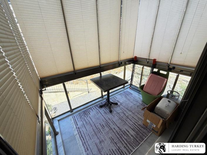 Image No.20-2 Bed Apartment for sale
