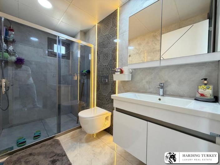 Image No.35-2 Bed Apartment for sale