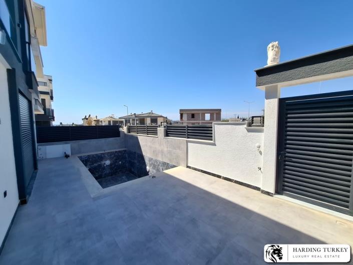 Image No.4-3 Bed Semi-Detached for sale