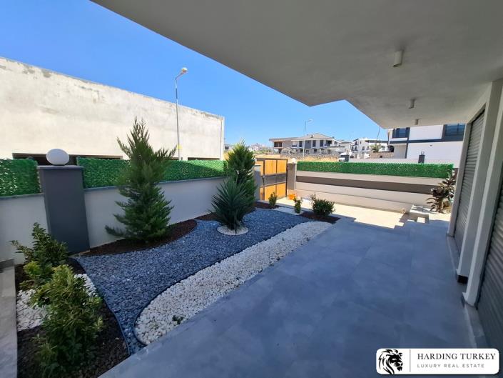 Image No.7-3 Bed Semi-Detached for sale