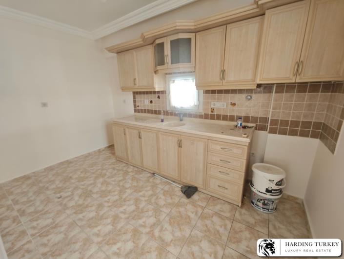 Image No.9-4 Bed Semi-Detached for sale
