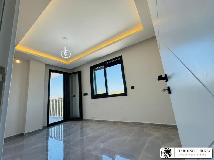 Image No.17-3 Bed Semi-Detached for sale