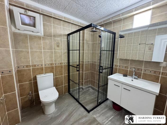 Image No.19-2 Bed Apartment for sale