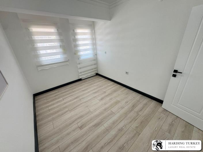Image No.20-2 Bed Apartment for sale