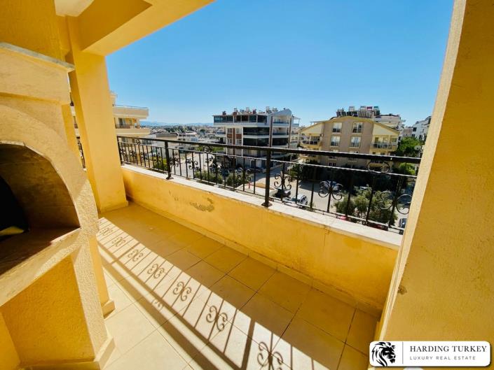 Image No.17-4 Bed Duplex for sale