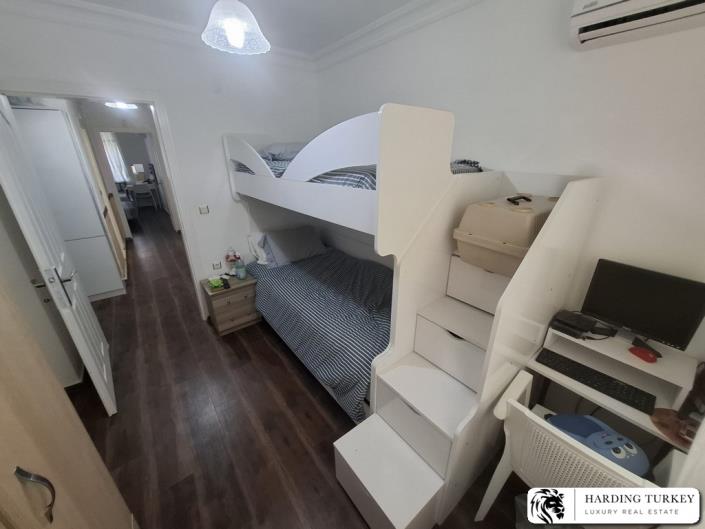 Image No.12-3 Bed Apartment for sale