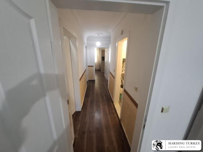 Image No.19-3 Bed Apartment for sale
