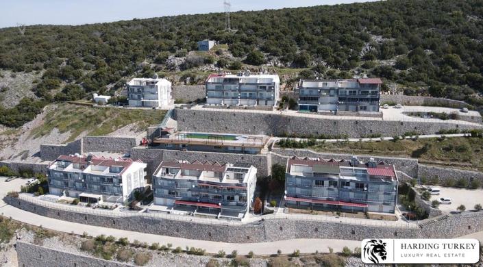 Image No.10-3 Bed Duplex for sale