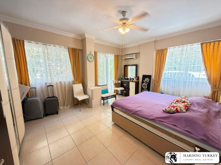 Image No.25-3 Bed Duplex for sale