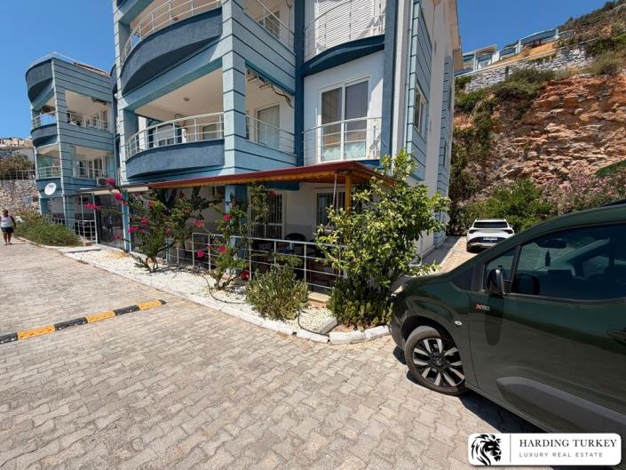 Image No.35-3 Bed Duplex for sale