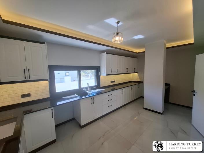 Image No.18-3 Bed Villa / Detached for sale