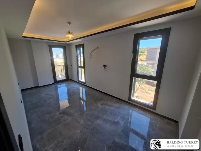 Image No.23-3 Bed Villa / Detached for sale